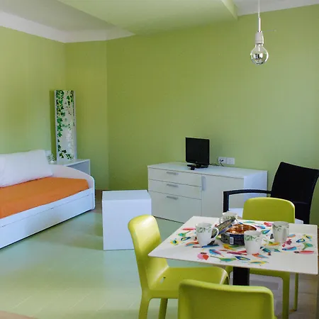 Agroturismo Borgo Piccaratico *